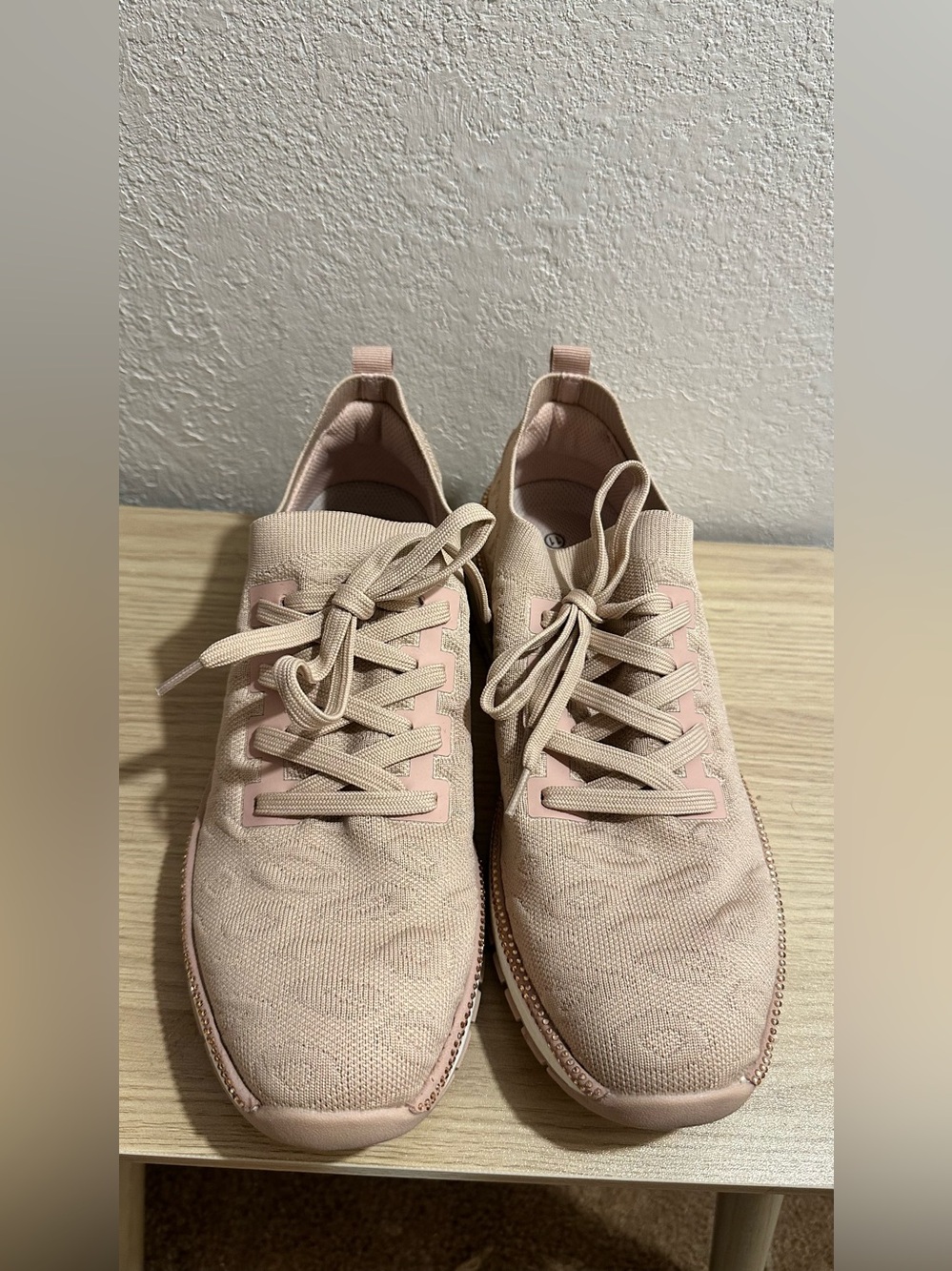 Women’s Lightweight Knit Sneakers in Blush Pink